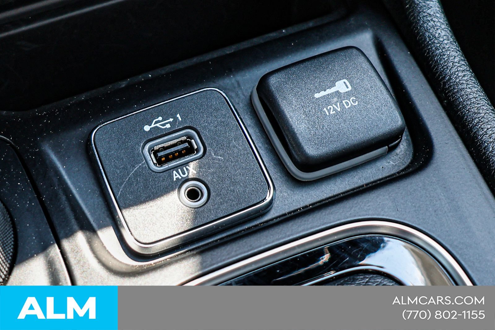 Used 2023 Jeep Cherokee Altitude Lux AWD/4WD image 32