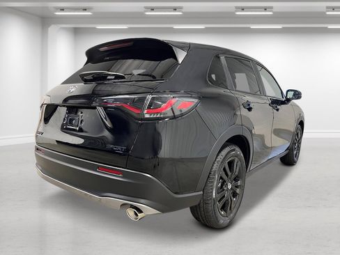 New 2026 Honda HR-V Sport image 3