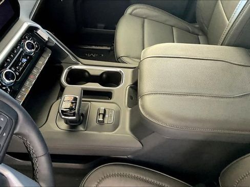 New 2026 GMC Sierra 1500 Denali image 9