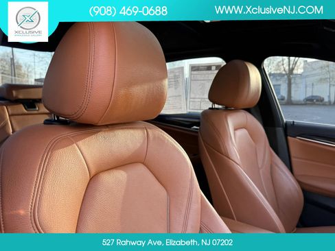 Used 2018 BMW 540i xDrive w/ Premium Package AWD/4WD image 23