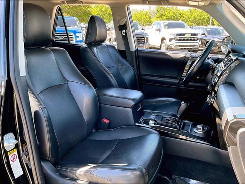 Used 2019 Toyota 4Runner Limited AWD/4WD image 8