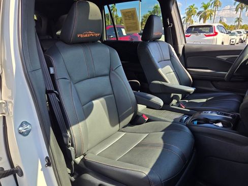 Used 2022 Honda Pilot TrailSport image 20
