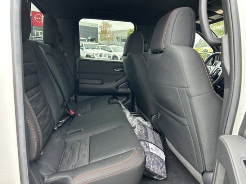 New 2025 Nissan Frontier PRO-4X image 30