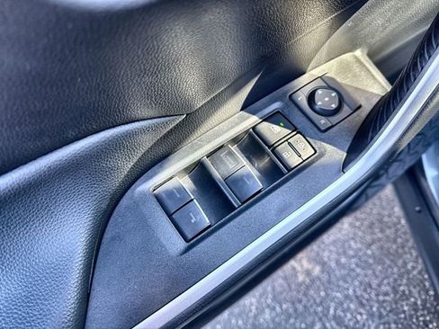 Used 2023 Toyota RAV4 XLE image 22