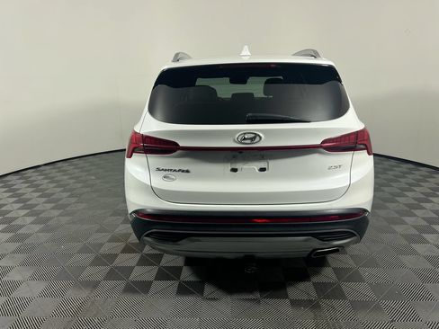 Used 2022 Hyundai Santa Fe Limited FWD image 4