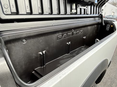 Used 2020 RAM 1500 Classic Warlock w/ Trailer & Traction Group image 8