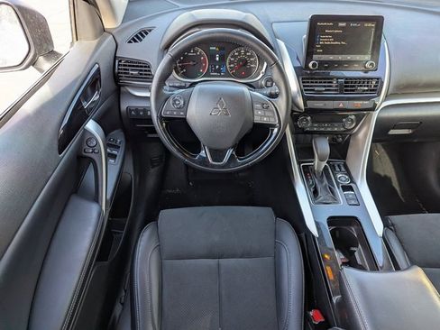 Used 2024 Mitsubishi Eclipse Cross AWD image 28