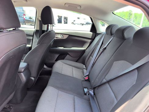 Used 2024 Kia Forte Sedan FWD image 35