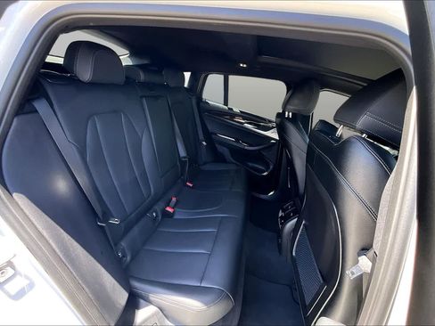 Used 2024 BMW X4 xDrive30i AWD/4WD image 20