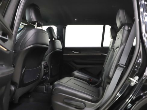 Used 2025 Jeep Grand Cherokee L Limited w/ Trailer Tow Package image 20