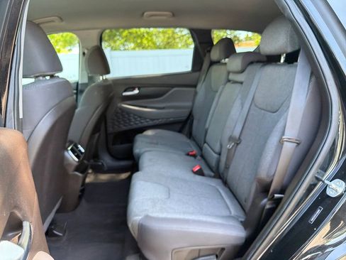 Used 2020 Hyundai Santa Fe SE FWD image 25