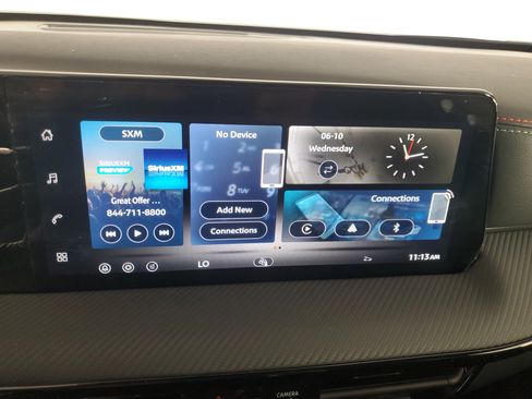 Used 2026 Nissan Kicks SR FWD image 21