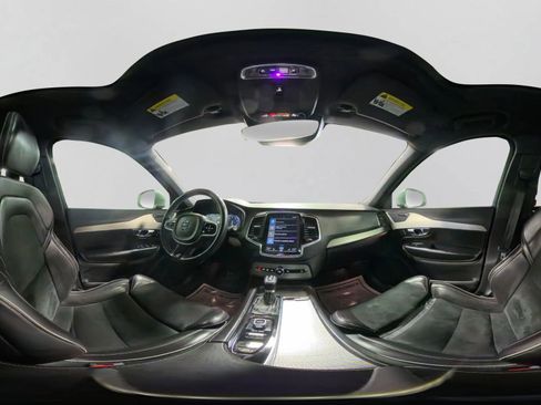 Used 2017 Volvo XC90 T6 R-Design w/ Vision Package image 47