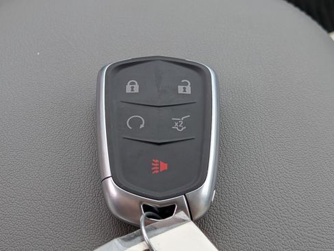 Used 2024 Cadillac XT6 Premium Luxury FWD image 35