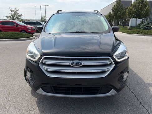 Used 2018 Ford Escape SEL FWD image 2