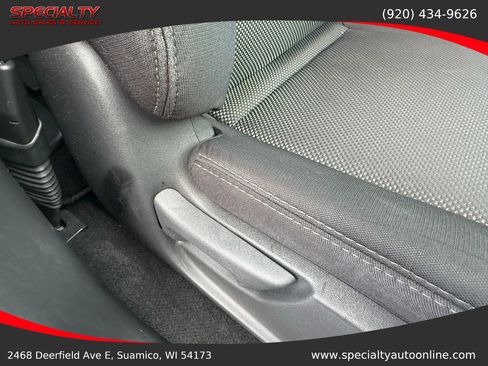 Used 2020 Nissan Pathfinder S image 29