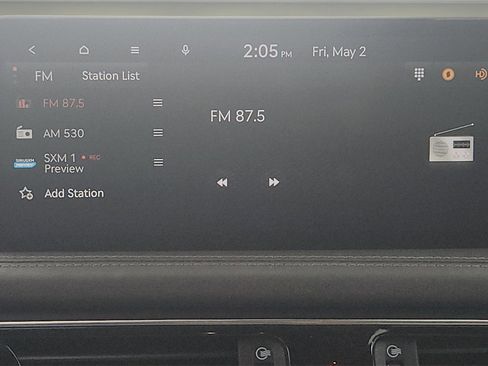 Used 2022 Genesis G70 2.0T image 11