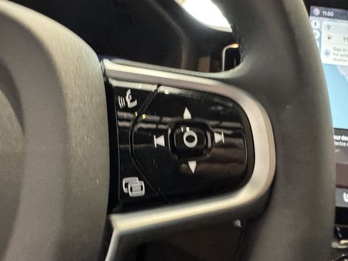 New 2026 Volvo XC60 B5 Ultra w/ Climate Package image 27