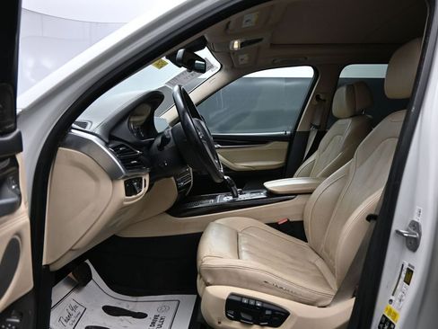 Used 2016 BMW X5 xDrive35i AWD/4WD image 9