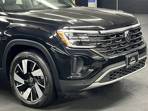 Used 2024 Volkswagen Atlas Cross Sport SE w/ Panoramic Sunroof Package AWD/4WD image 43