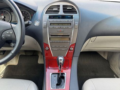 Used 2009 Lexus ES 350 FWD image 12