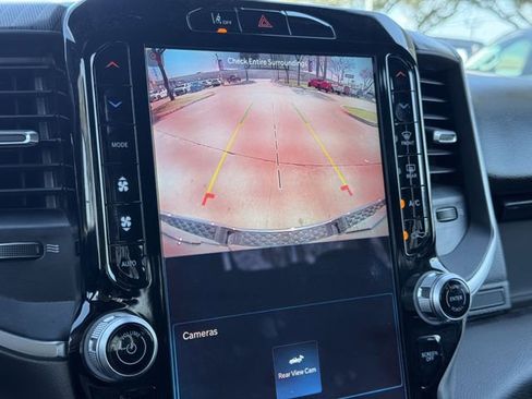 Used 2025 RAM 1500 Big Horn image 17