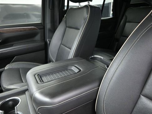 Used 2023 Chevrolet Tahoe Premier AWD/4WD image 14