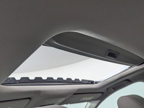 Used 2023 Honda CR-V EX-L image 24