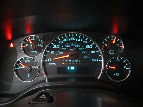 New 2025 GMC Savana 3500 image 18