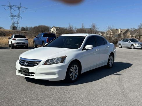 Used 2011 Honda Accord LX-P image 7