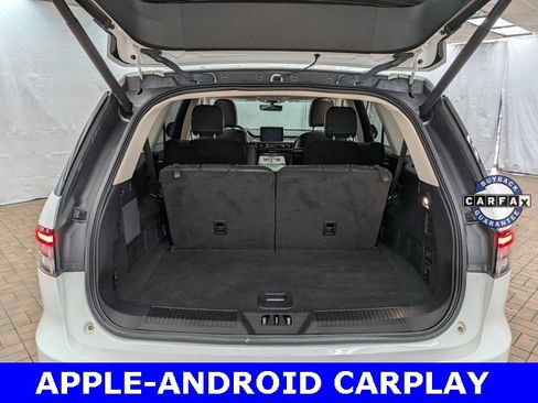 Used 2022 Lincoln Aviator AWD w/ Premium Package image 23