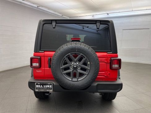 New 2026 Jeep Wrangler Sport S image 4