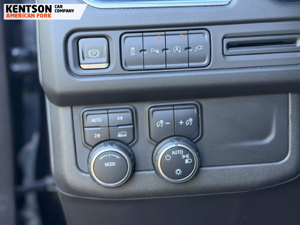 Used 2021 Chevrolet Tahoe RST w/ Rear Media and Nav Package AWD/4WD image 18