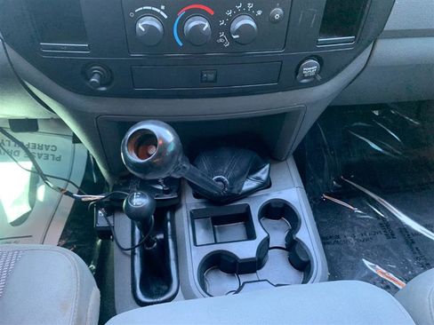 Used 2007 Dodge Ram 3500 Truck SLT image 32