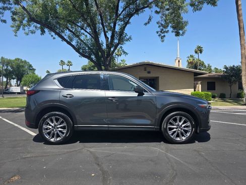 Used 2019 MAZDA CX-5 Grand Touring image 3