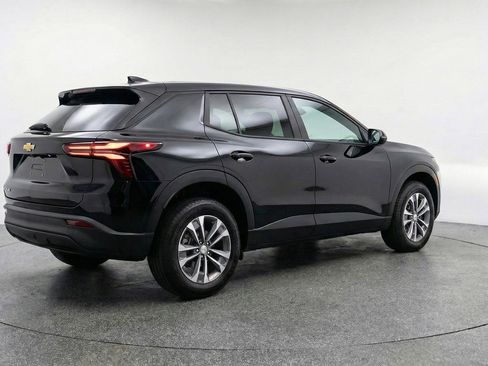 Used 2025 Chevrolet Equinox LT image 9