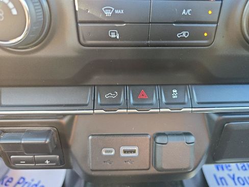 Used 2022 Chevrolet Silverado 2500 W/T w/ WT Fleet Convenience Package AWD/4WD image 22