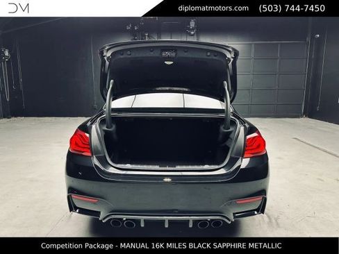 Used 2019 BMW M4 Coupe w/ Competition Package RWD image 40