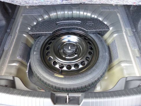 Used 2020 Chevrolet Malibu LS FWD image 34