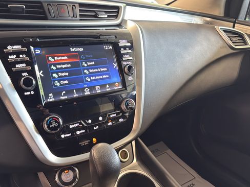 Used 2017 Nissan Murano S w/ Navigation Package AWD/4WD image 23