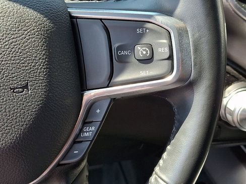 Used 2023 RAM 1500 Laramie AWD/4WD image 21