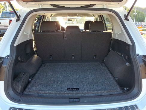 Used 2022 Volkswagen Tiguan S image 28