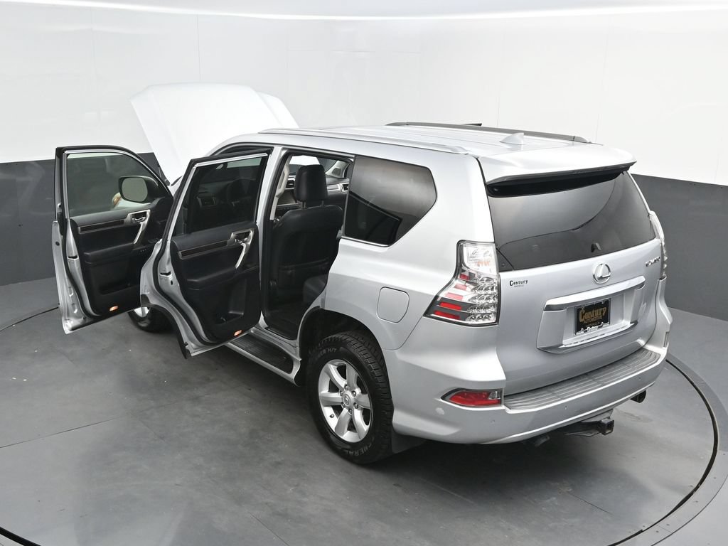 Used 2017 Lexus GX 460 w/ Navigation Package AWD/4WD image 55
