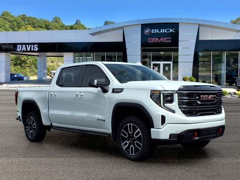 Used 2025 GMC Sierra 1500 AT4 w/ AT4 Premium Package AWD/4WD image 1