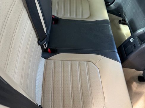 Used 2014 Volkswagen Jetta SEL image 11