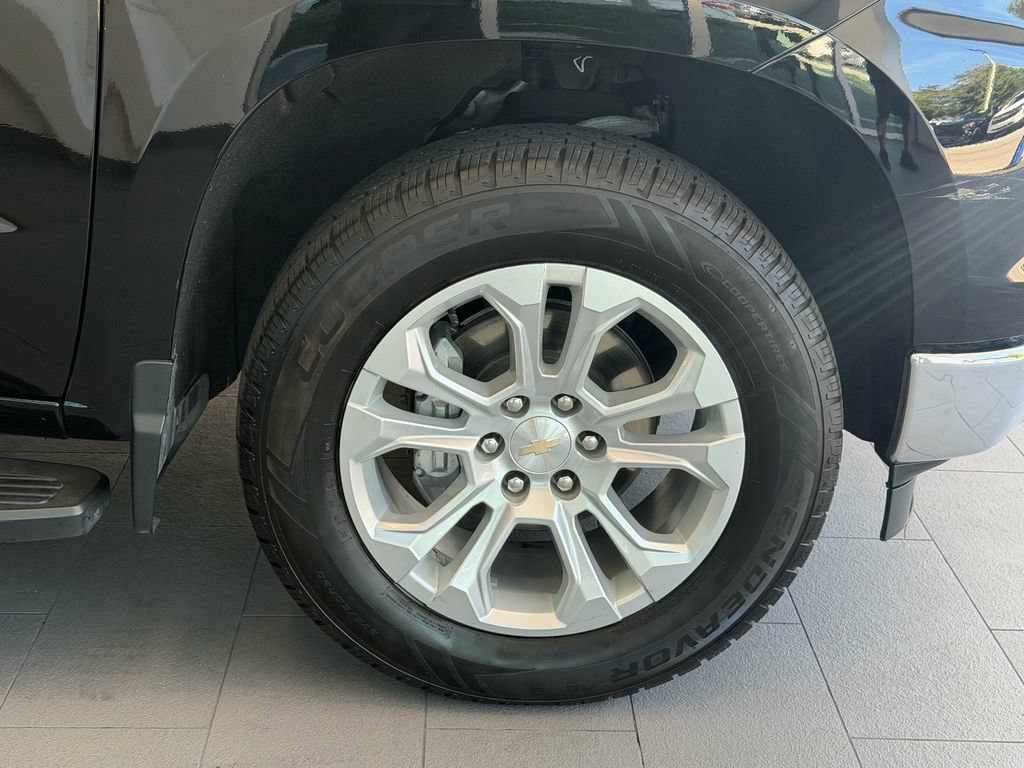 Certified 2024 Chevrolet Silverado 1500 LTZ AWD/4WD image 9