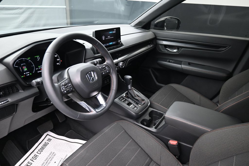 Used 2024 Honda CR-V Sport image 41