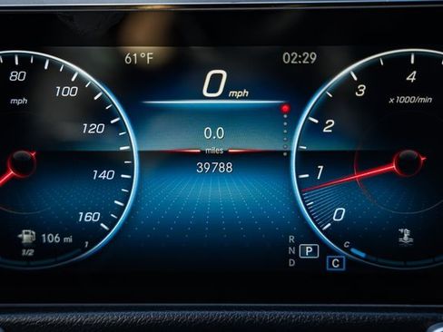 Used 2022 Mercedes-Benz GLB 250 GLB 250 image 44