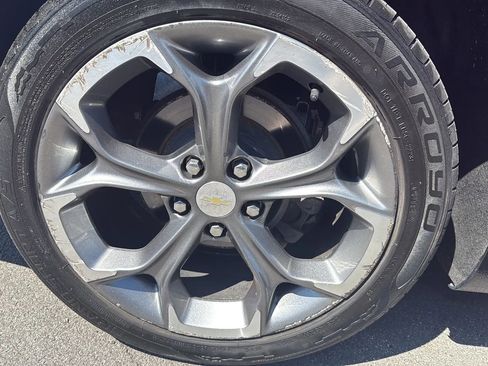 Used 2020 Chevrolet Malibu LT FWD image 13