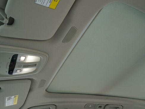 Used 2025 Volvo XC60 B5 Ultra w/ Protection Package Premier image 26